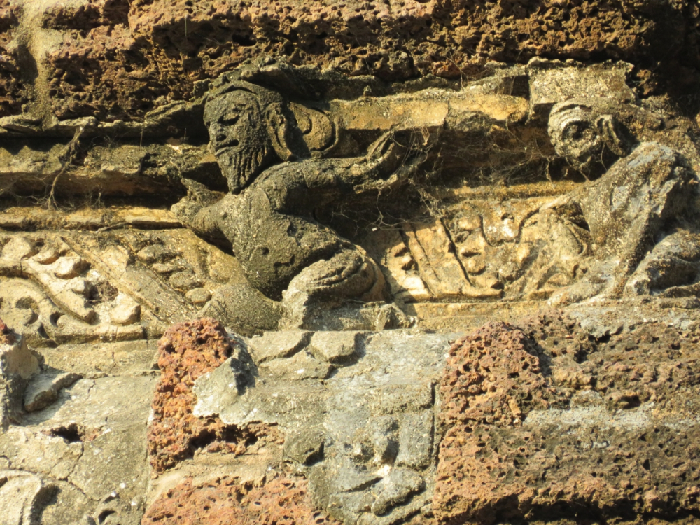 Carvings on temple wall, Dihar