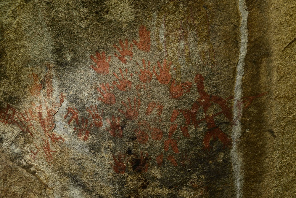 बालेराव, खैरखेड़ा के शैलचित्र