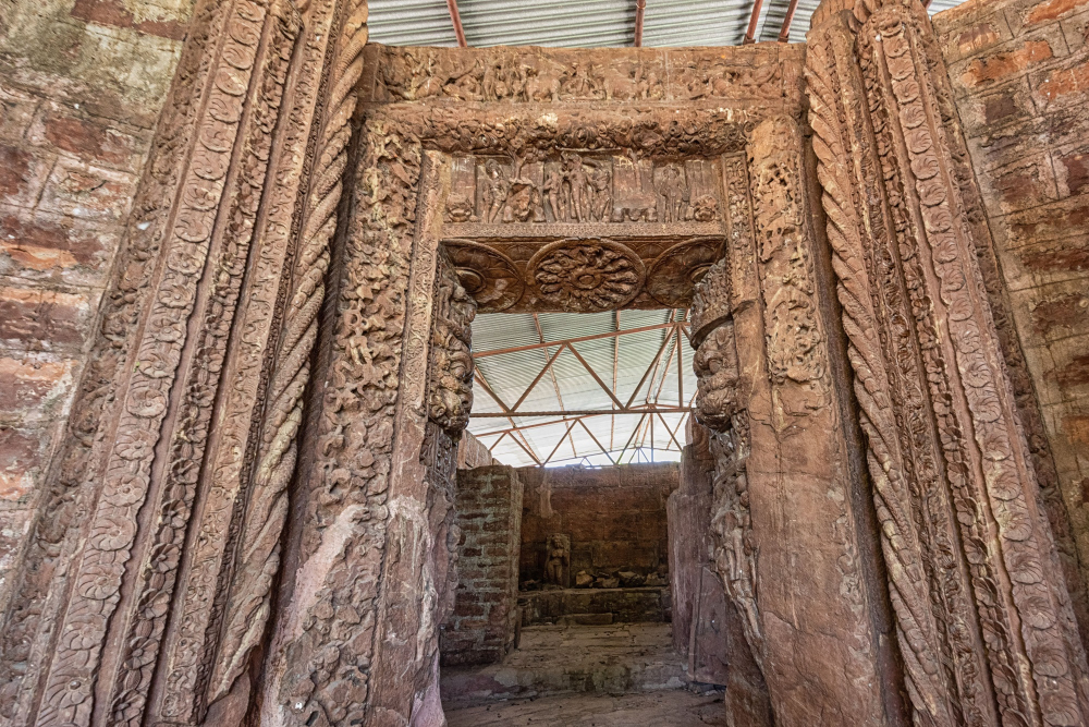 Doorjamb of the Devarani temple