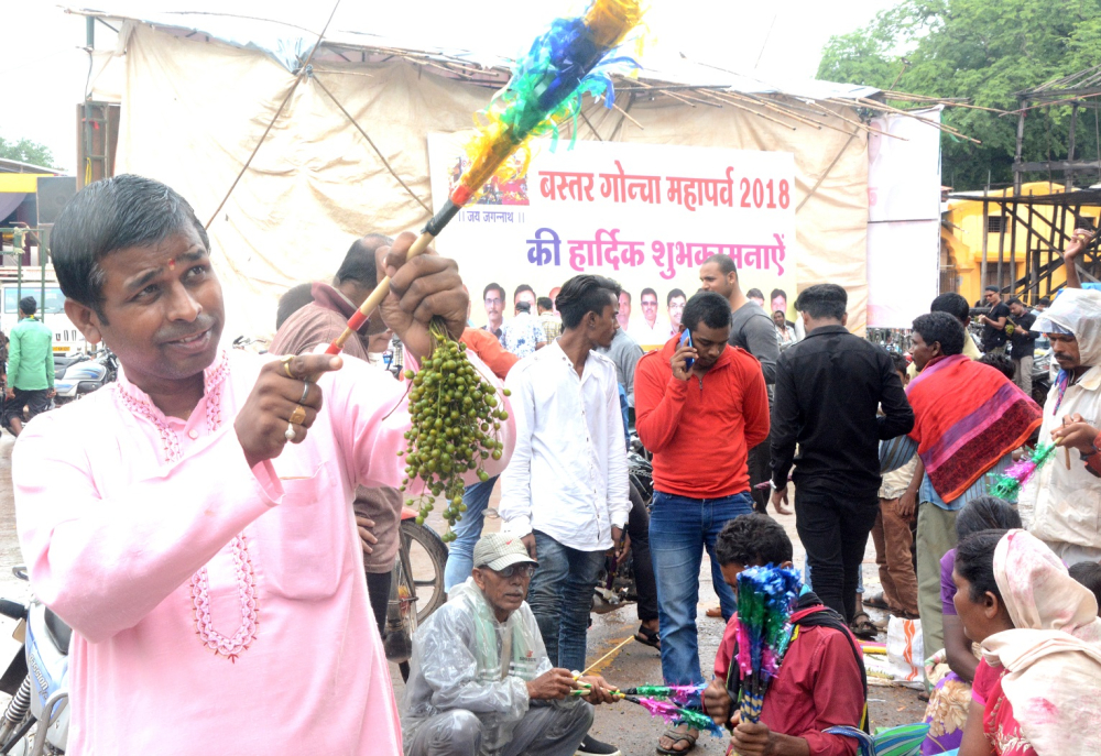 Man shooting a tubki 