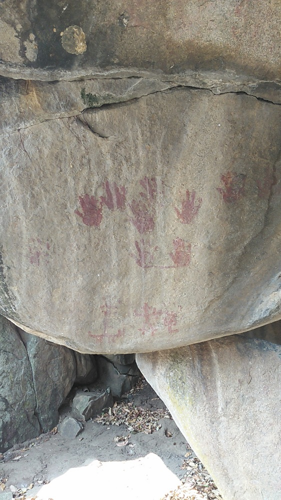 मनकेसरी, कांकेर के शैलचित्र