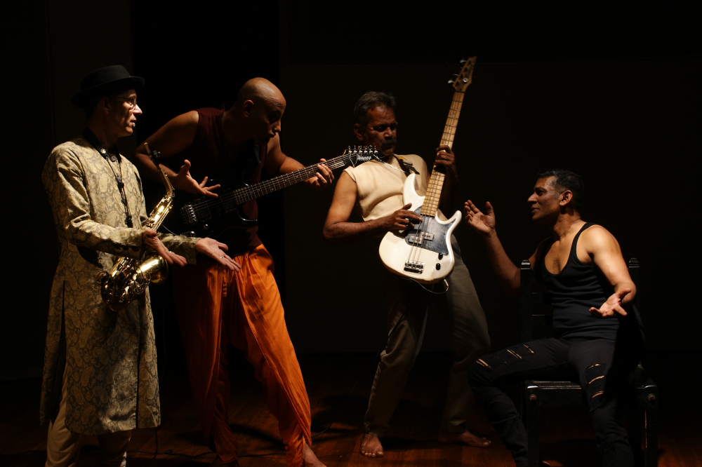 Hamlet in conversation with musicians, 'Hare and the Tortoise'. Courtesy: Adishakti Archives 