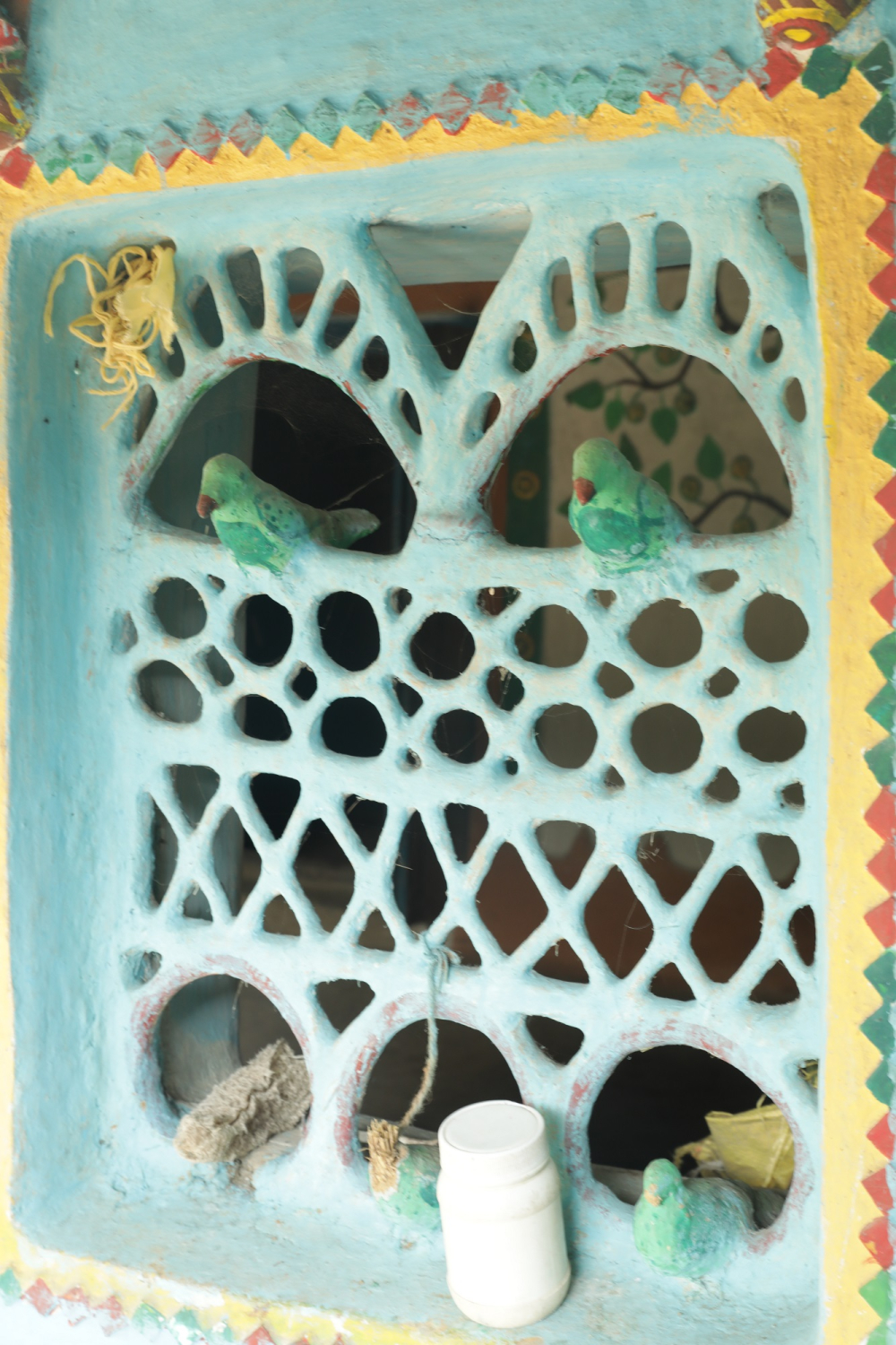 sundari Bai's clay jaali inside her house