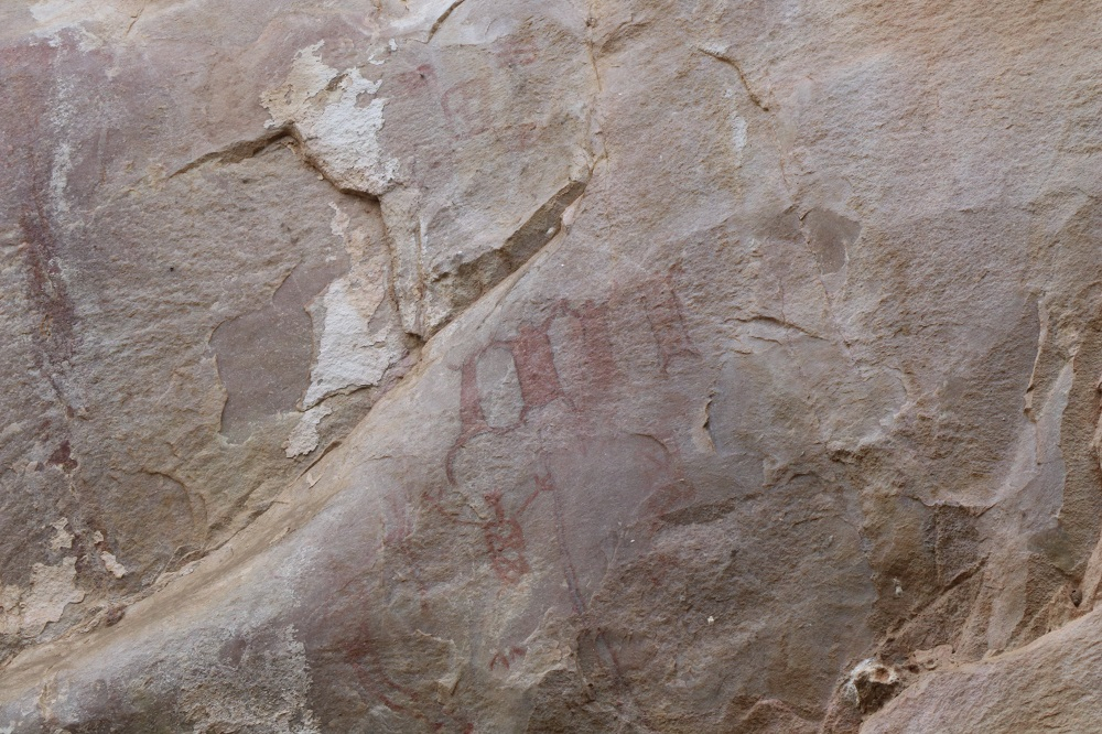 घोड़सार, बदरा के शैलचित्र