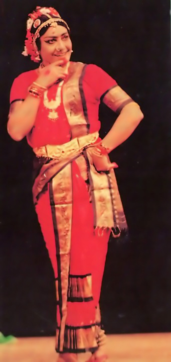 Stree vesha on stage