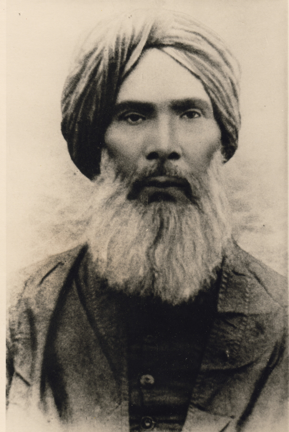 Photograph of Poet Amir Meenai, c. 1890. Picture Credits: Aaminai/Wikimedia Commons.