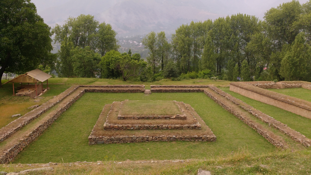 Ancient Buddhist site at Harwan, Kashmir. Picture Credits: Shibnaths2/Wikimedia Commons.