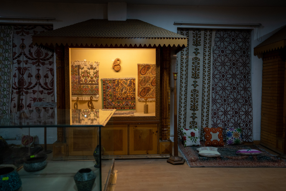Celebrating Kashmir’s artistic legacy, the Craft Museum in Srinagar houses exquisite traditional craft artifacts. (Picture Credits: Syed Muneeb Masoodi)