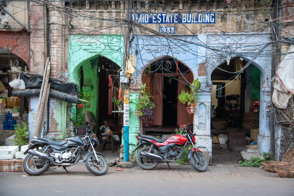 Glimpses of Lucknow’s historic markets. (Pictures Credits: Monis Khan)