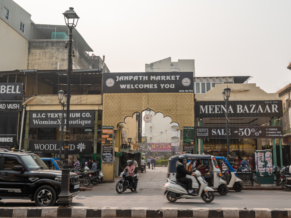 Janpath Market in Hazratganj. (Picture Credits: Monis Khan)
