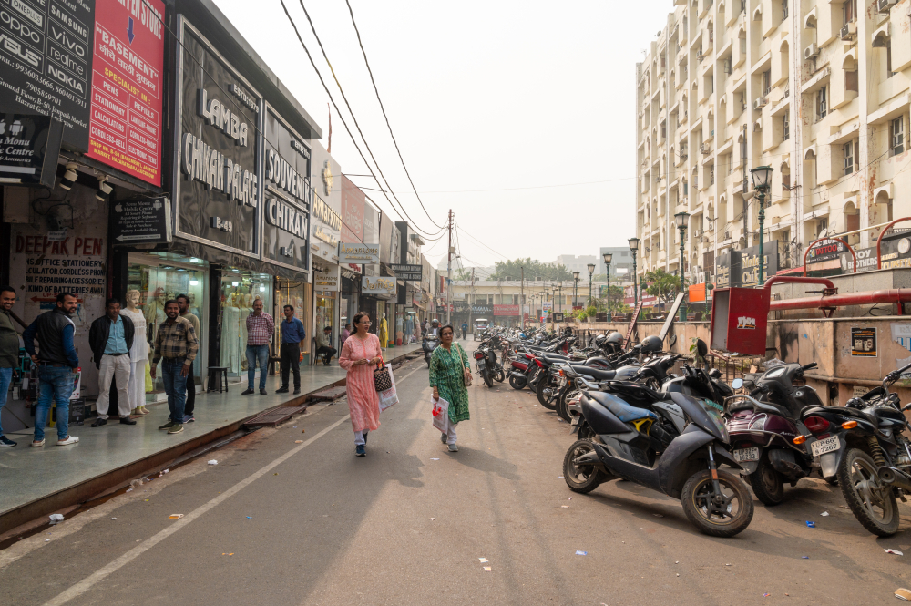 Janpath Market in Hazratganj. (Picture Credits: Monis Khan)