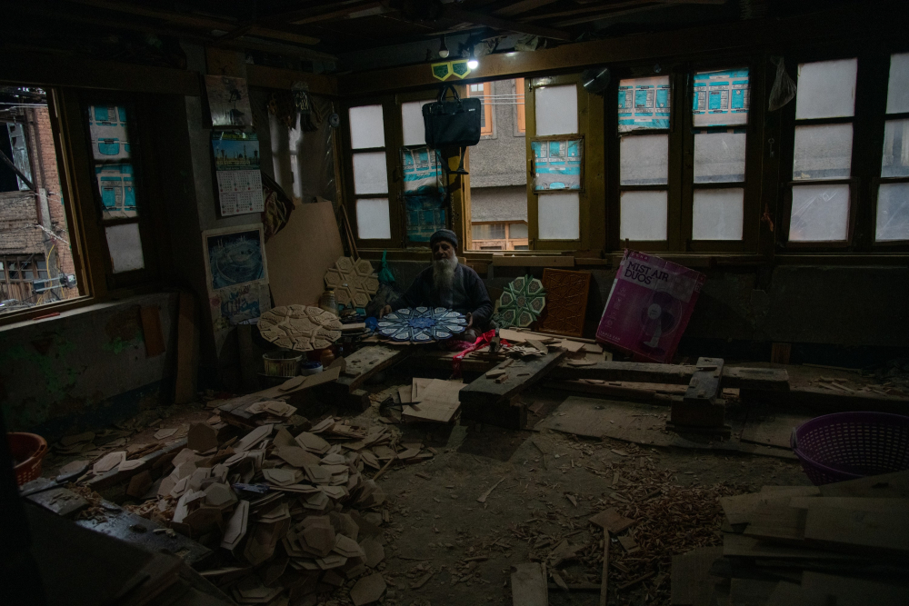 Ali Mohammad Giru’s workshop in Safa Kadal stands as a beacon of khatamband’s revival.