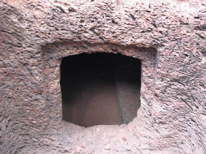 Rock Cut Cave, Chovannur, Thrissur District, Courtesy: Varghese 2013