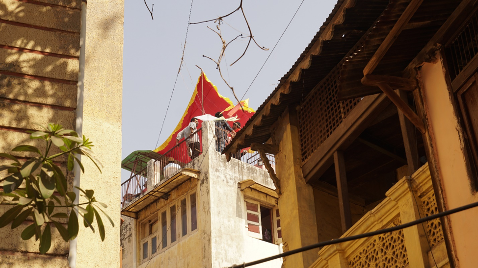 Fig. 10: A small group of people socialising on a terrace. (Courtesy: Ashna Patel)