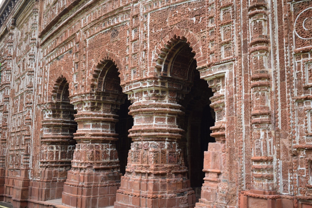 Fig.1.বিষ্ণুপুরের টেরাকোটা মন্দির। কার্টিসি: শর্মিষ্ঠা চক্রবর্তী