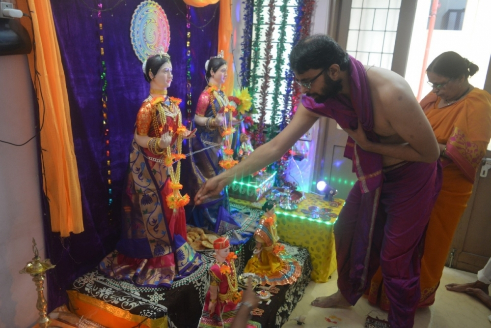 Fig. 4: Grand Arati after the next day of the installation