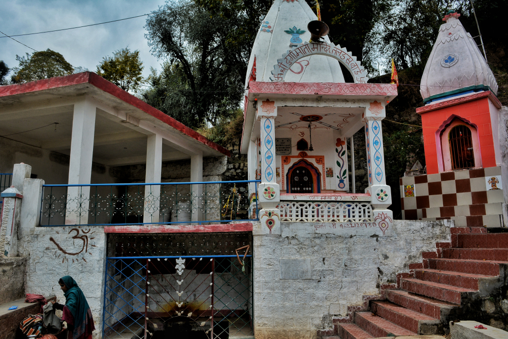 (चित्र– 4 प्रस्तुत चित्र उधमपुर में स्थित तलडसू बावली का है, चित्र सौजन्य– अभिनव बहल, दिसम्बर २०२०)