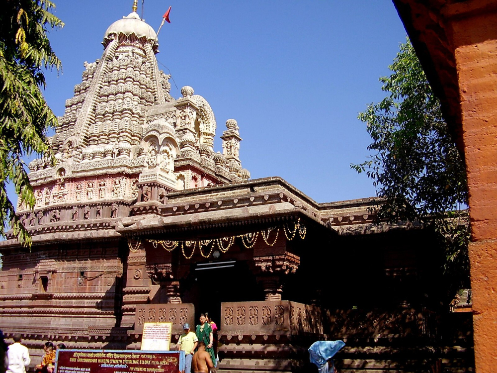 The Ghrishneshwar temple. (Picture Source: Wikimedia Commons)