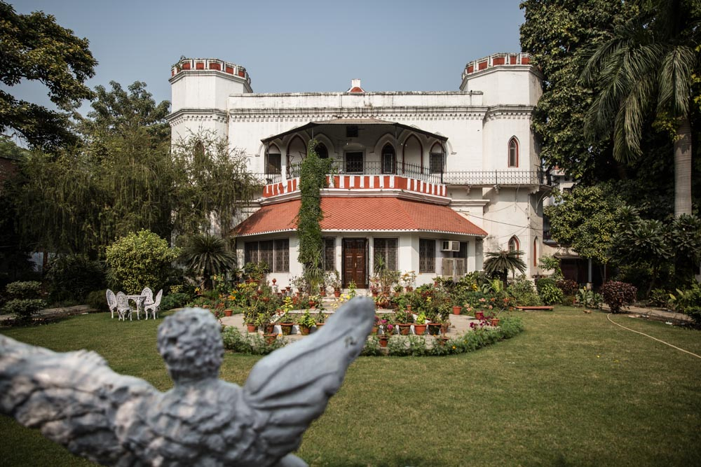 Oel House showcases a refined design with high doors, ornamental façades, and a distinct spatial organization. (Picture Credits: Yashas Chandra)