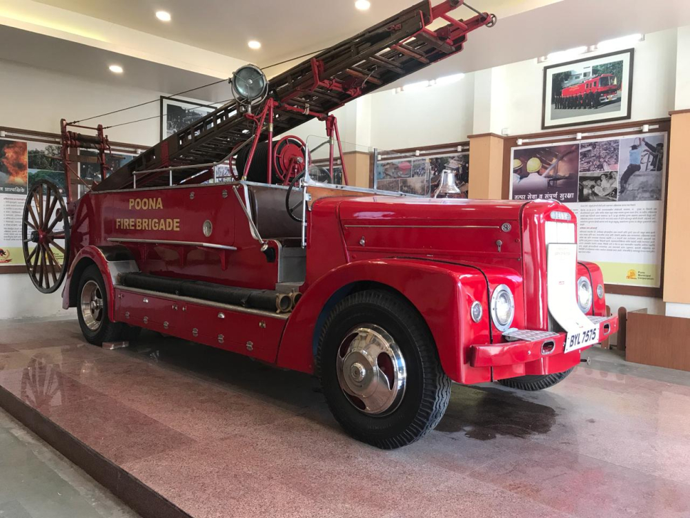 Erandwane Fire Museum, Old Engine, Rolls Royce