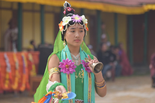 Fig. 2: Khandu cham starts with Dechen Karmo appearing on the pedestal (Courtesy: Manash Pratim Borah)