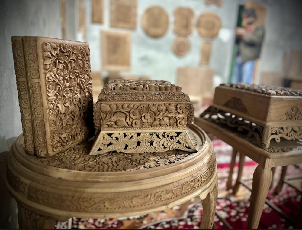 Exquisite walnut wood pieces crafted by Padma Shri awardee Ghulam Nabi Dar. (Picture Credits: Taha Mughal)