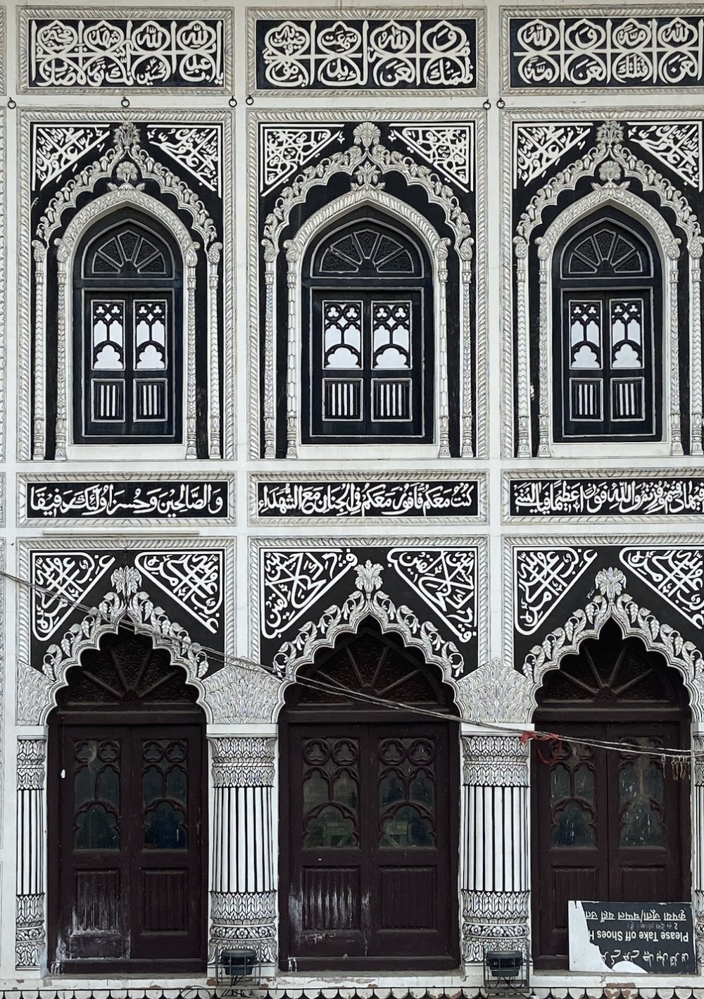 Wall of Chota Imambara adorned with delicate stucco engravings of intricate floral and geometric patterns. (Picture Credits: Monis Khan)