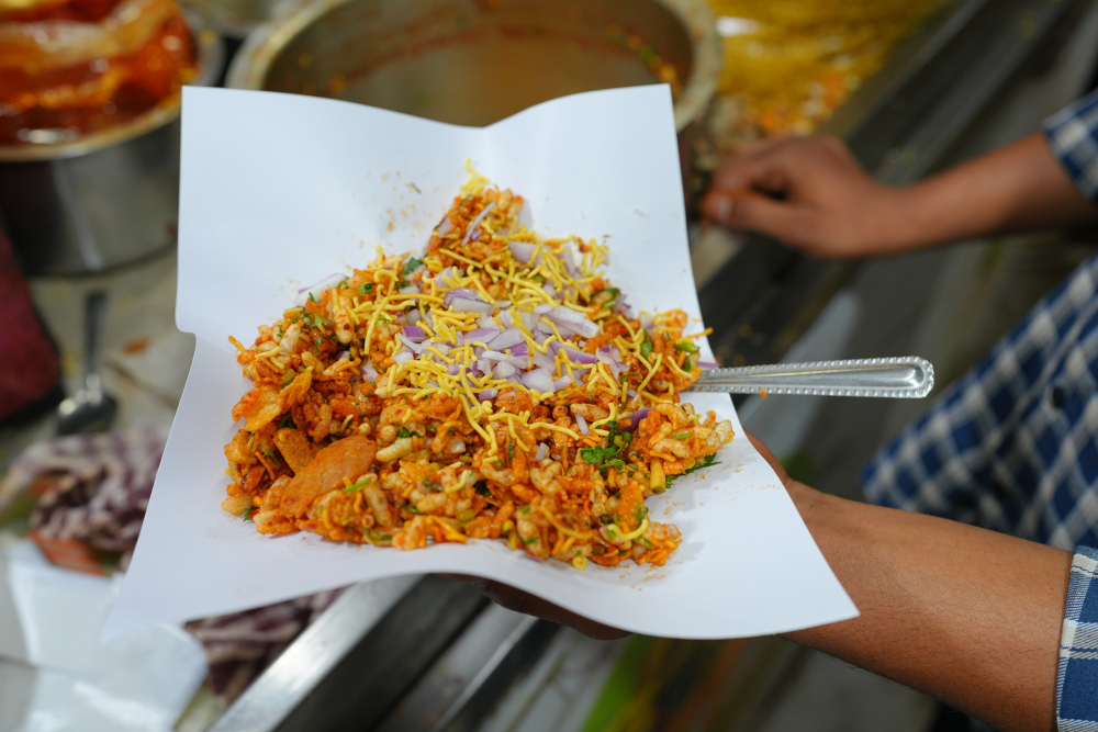 Bhel served on paper at a street stall. (Picture Credits: Rushikesh Hoshing)