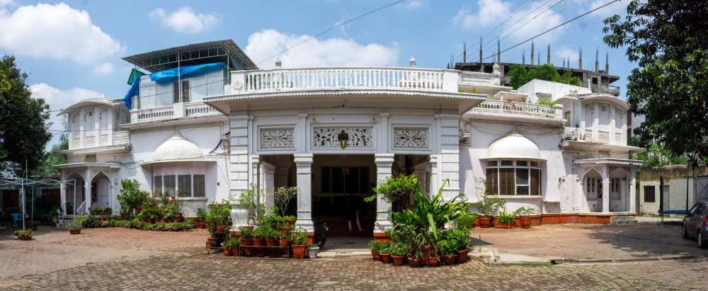 Exterior of Tirwa House, Niralanagar, Lucknow. (Picture Credits: Tasveer Hasan)