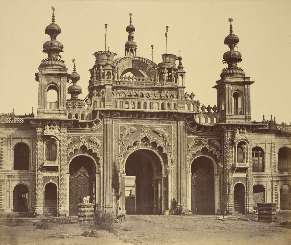 The Lakhi Darwaza, also known as ‘Gateway of a Hundred Thousand,’ with its gilded details and intricate stucco, 1858. (Picture Credits: GetArchive)