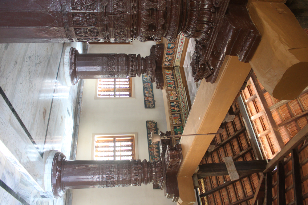 Fig. 1: Shri Kashipurusha temple, Shristal. View of the wooden sabhamandapa structure.