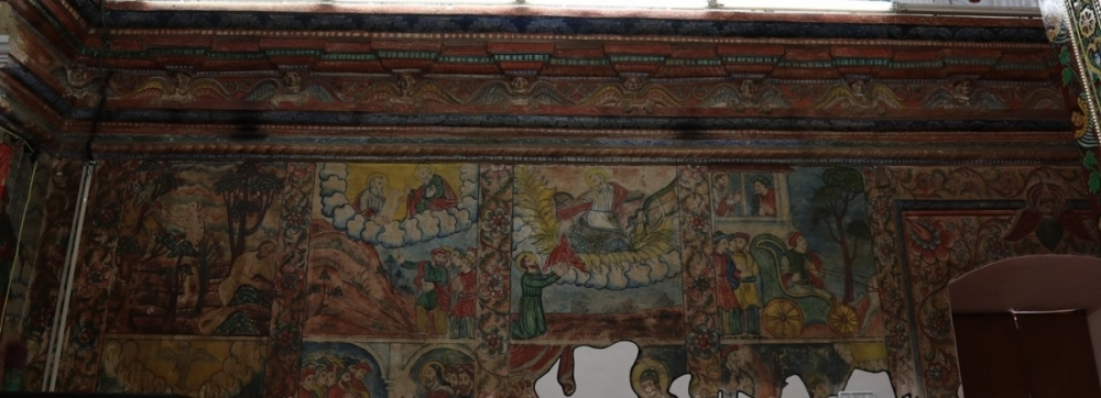 Fig.3 Murals on the northern wall (Courtesy: Mar Sabor and Afroth Yacobite Syrian Church, Angamaly: Mohamed 2016)