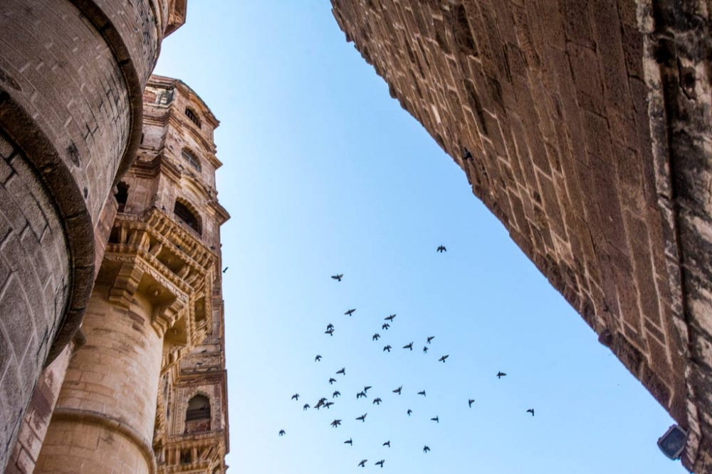 Fig. 2 Facade of palaces from Loha Pol