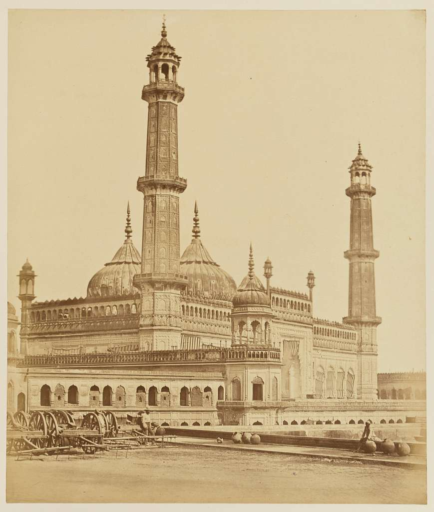 The Asafi Mosque, with its grand domes, carved arches, and soaring minarets. (Picture Credits: GetArchive)