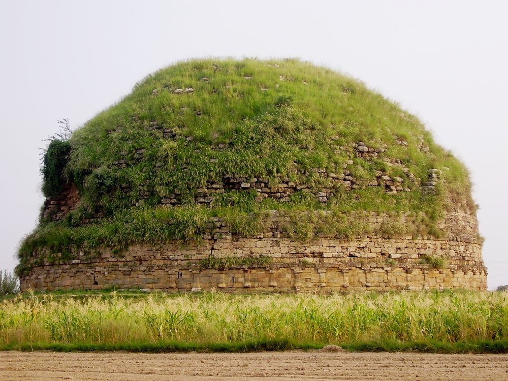 Jataka Tales, Mankiala Stupa in present day Pakistan, Buddhism in Pakistan, Buddhism 